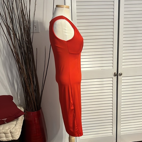 Red stretchy dress - Picture 2 of 4